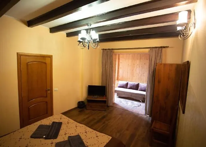 Nebokrai Otel Yaremche