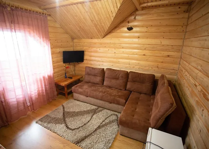 Nebokrai Otel Yaremche