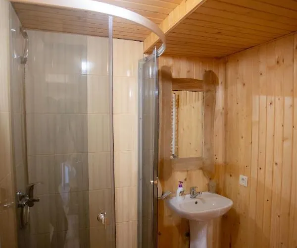 Nebokrai Otel Yaremche